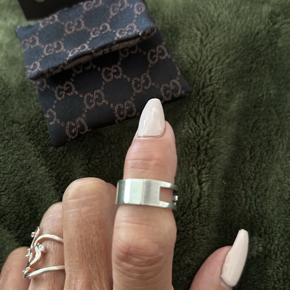 Gucci G Logo Sterling Silver Ring sz 7 🩶🩶🩶🩶 - Picture 3 of 6